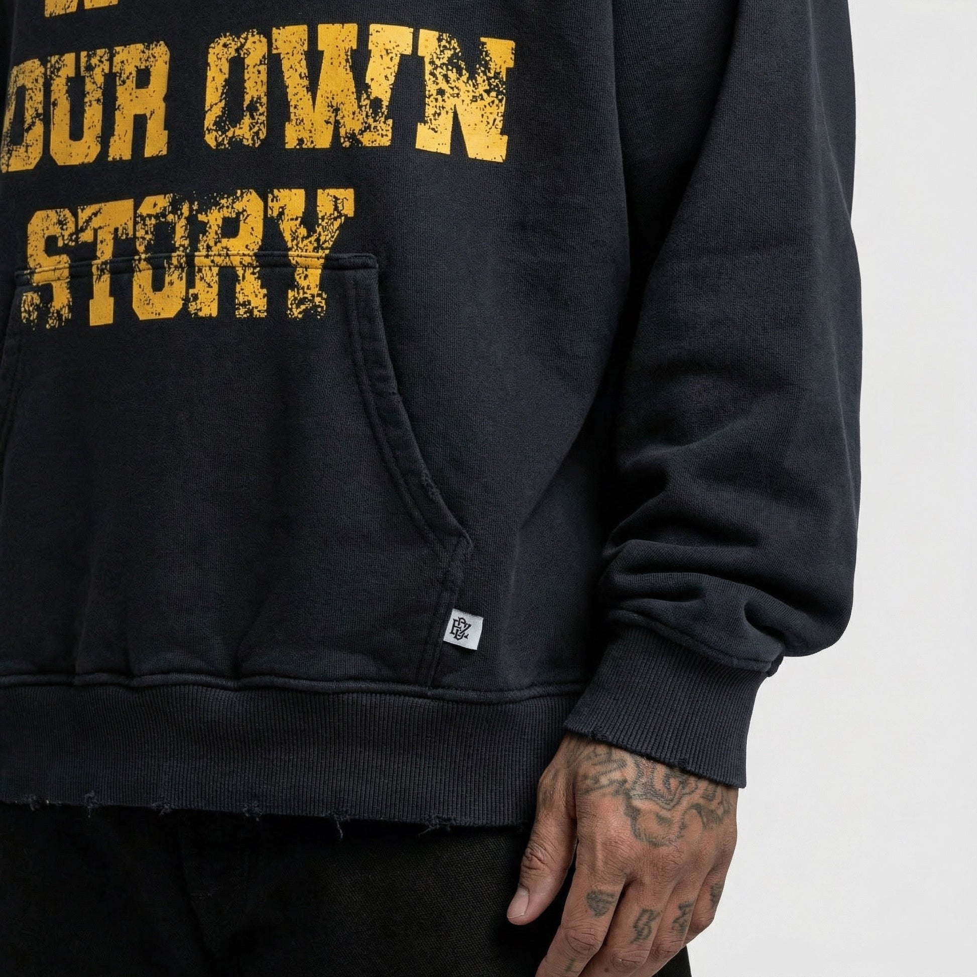 Edenzo WYOS Hoodie Lookbook Schwarz Oversized